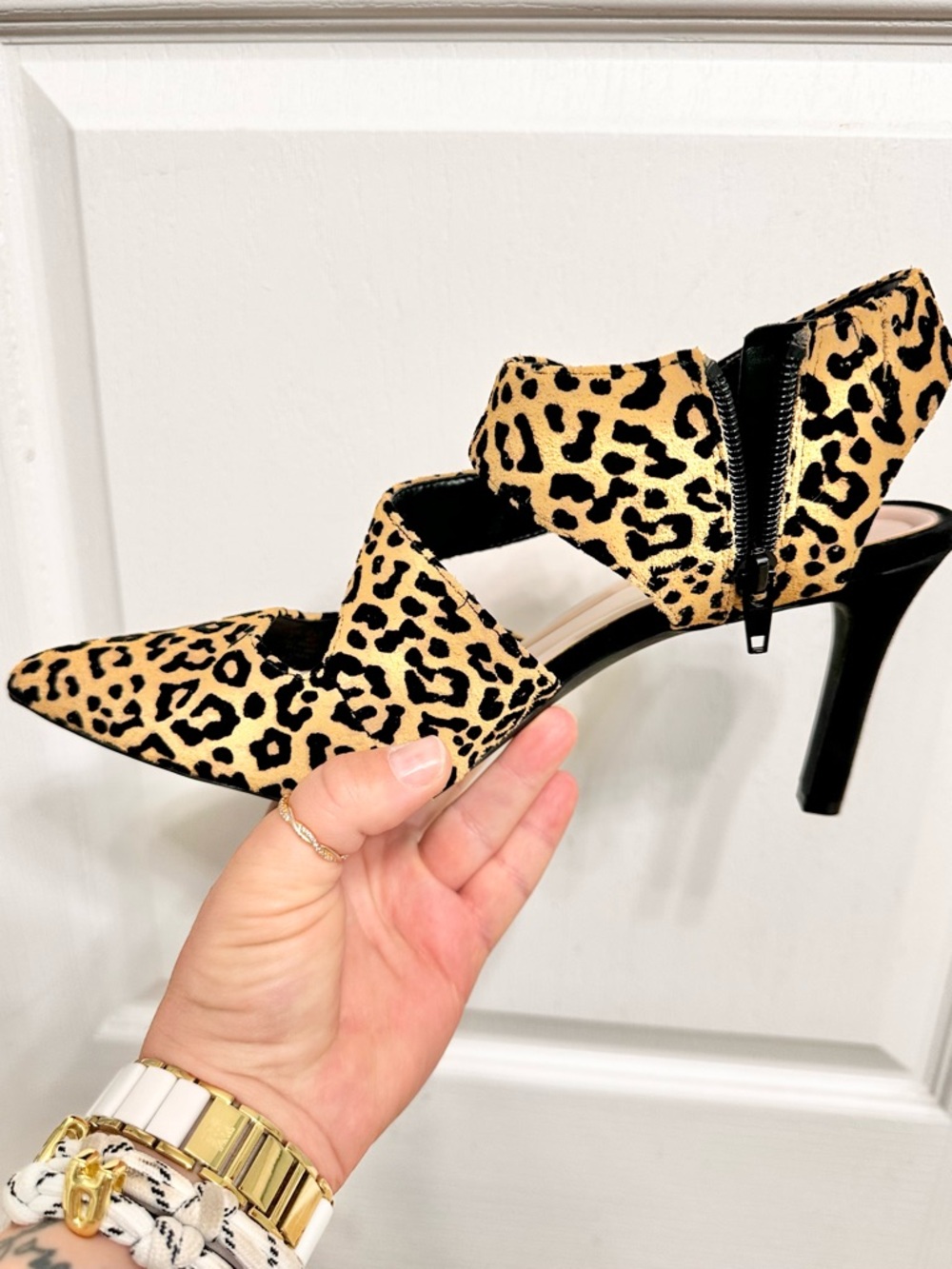 NWOT PRESTON & YORK Leopard Heels